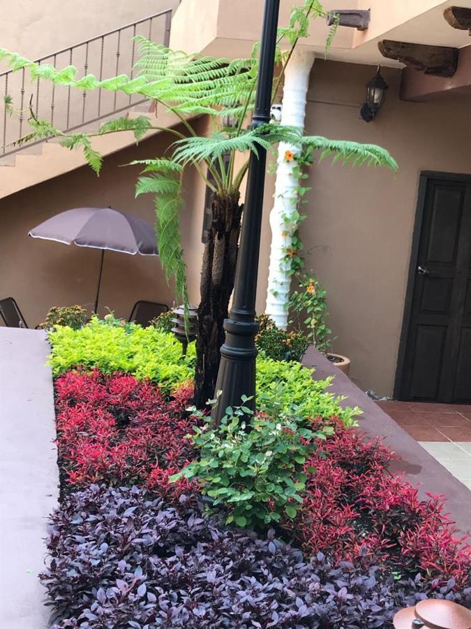Casa De Las Escaleras Patzcuaro Bagian luar foto